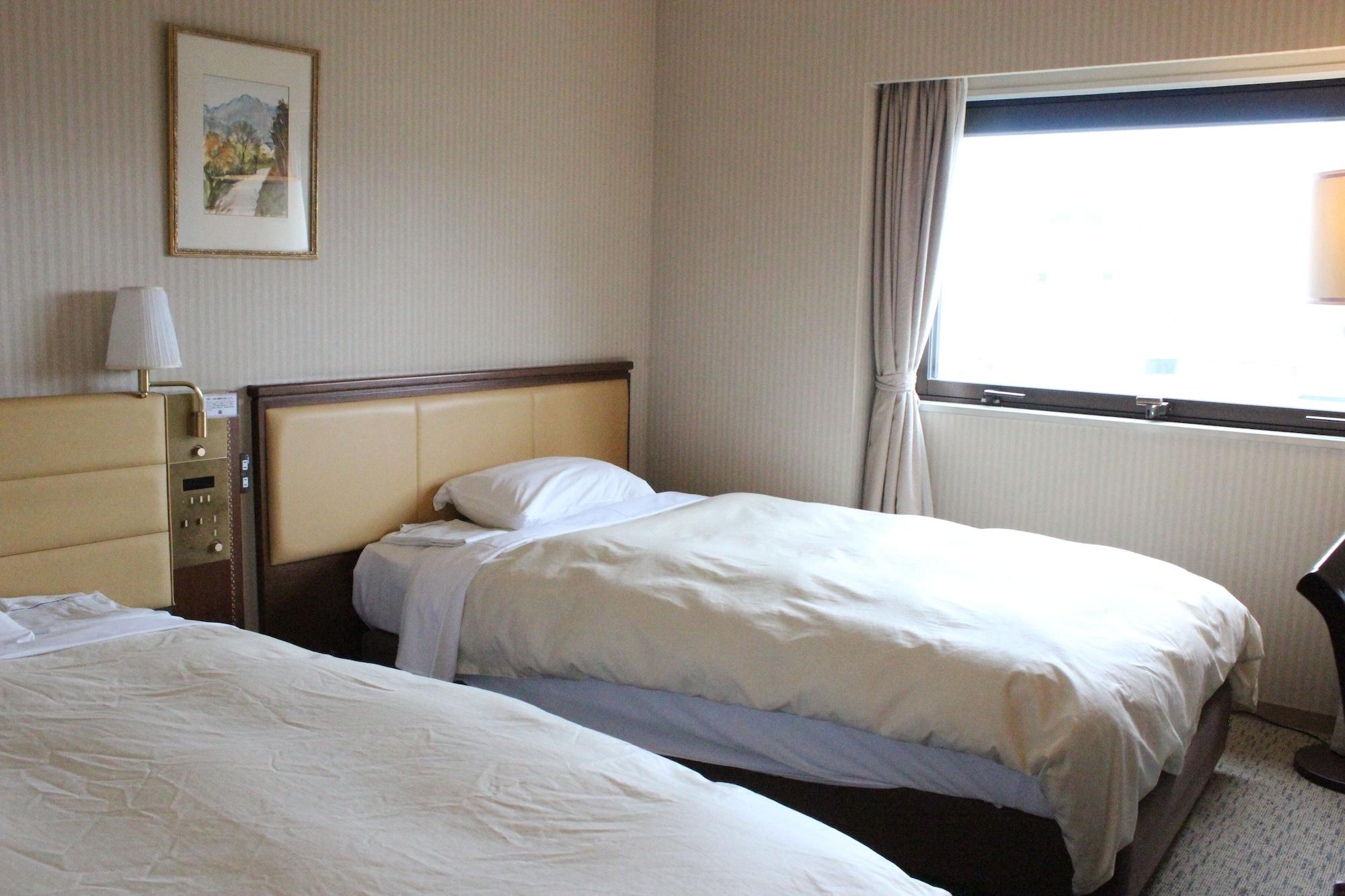 Hotel Grand Terrace Toyama Exterior photo