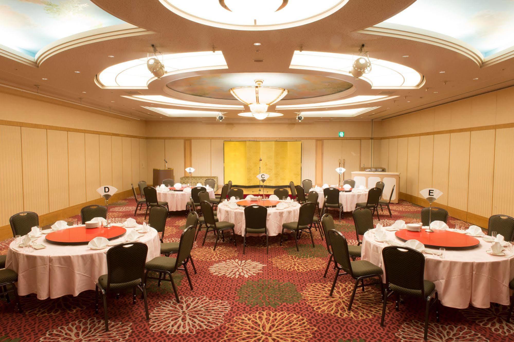 Hotel Grand Terrace Toyama Exterior photo
